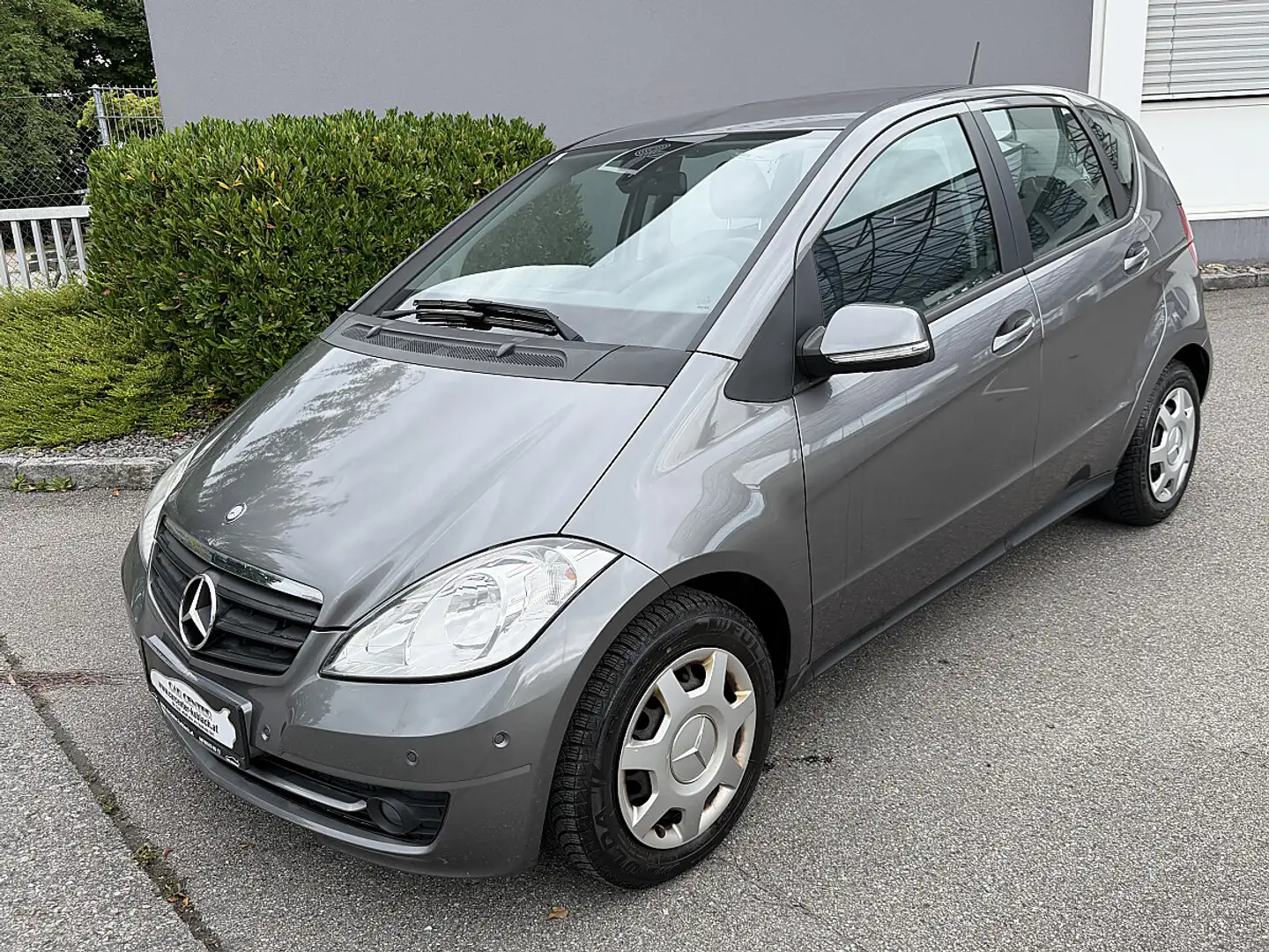 Mercedes-Benz A 180 Avantgarde A-Edition CDI Grau - 1