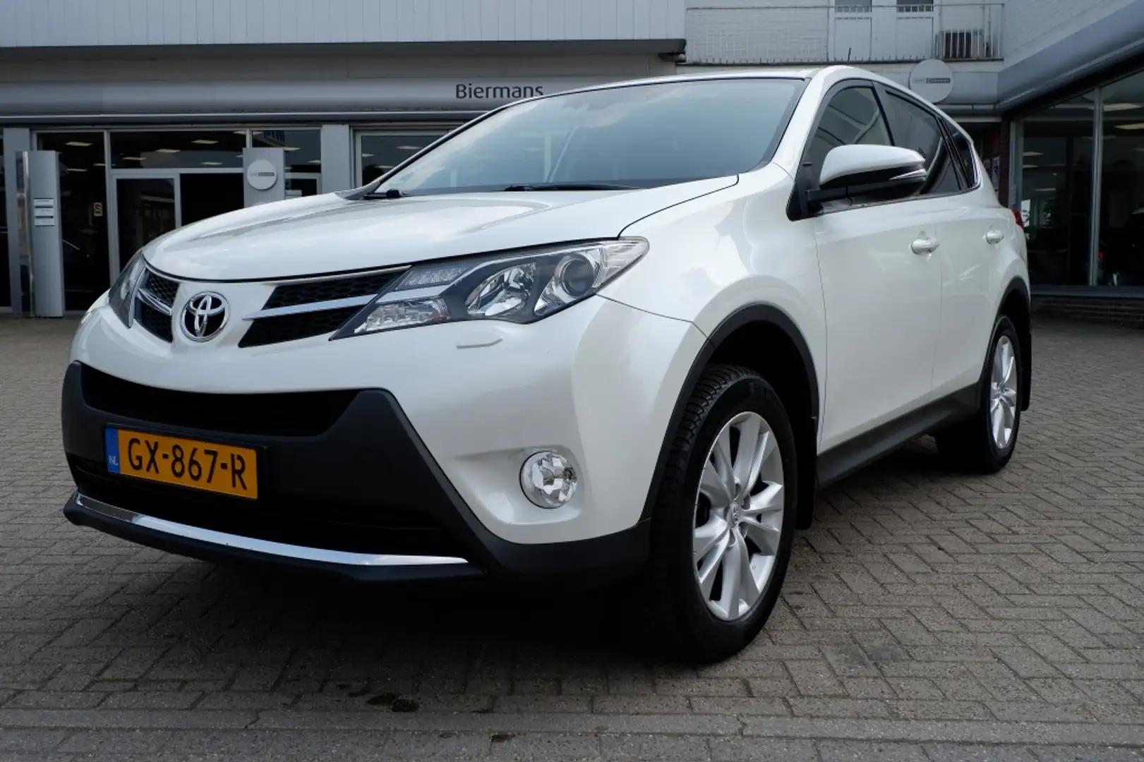 Toyota RAV 4 2.0 Executive Bns 4WD Leder Rijklaar 12MND BOVAG Wit - 2