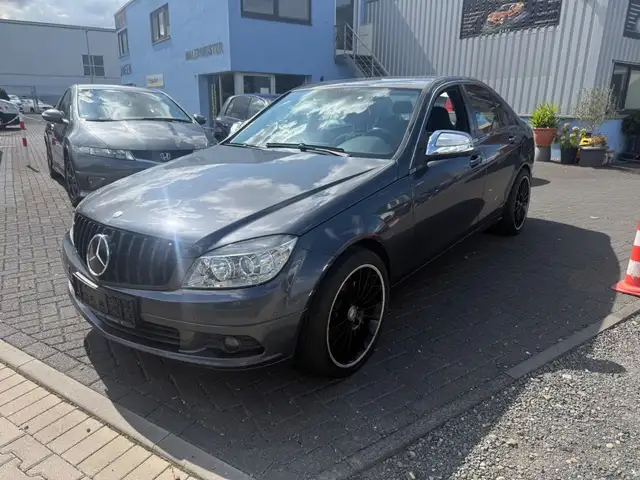 Mercedes-Benz C 200 KOMPRESSOR \|184 PS \| PDC \| Sitzheizung