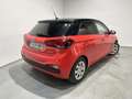 Hyundai i20 1.2 MPI Essence LE Rot - thumbnail 2