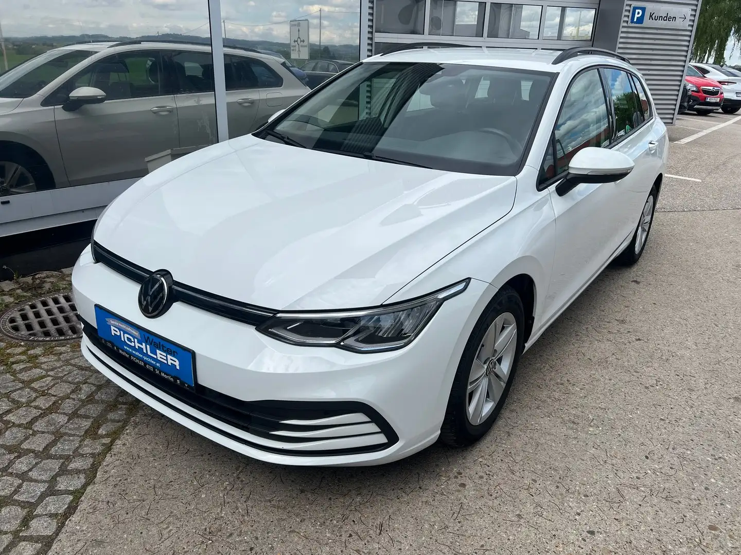 Volkswagen Golf Variant Life TSI Weiß - 1