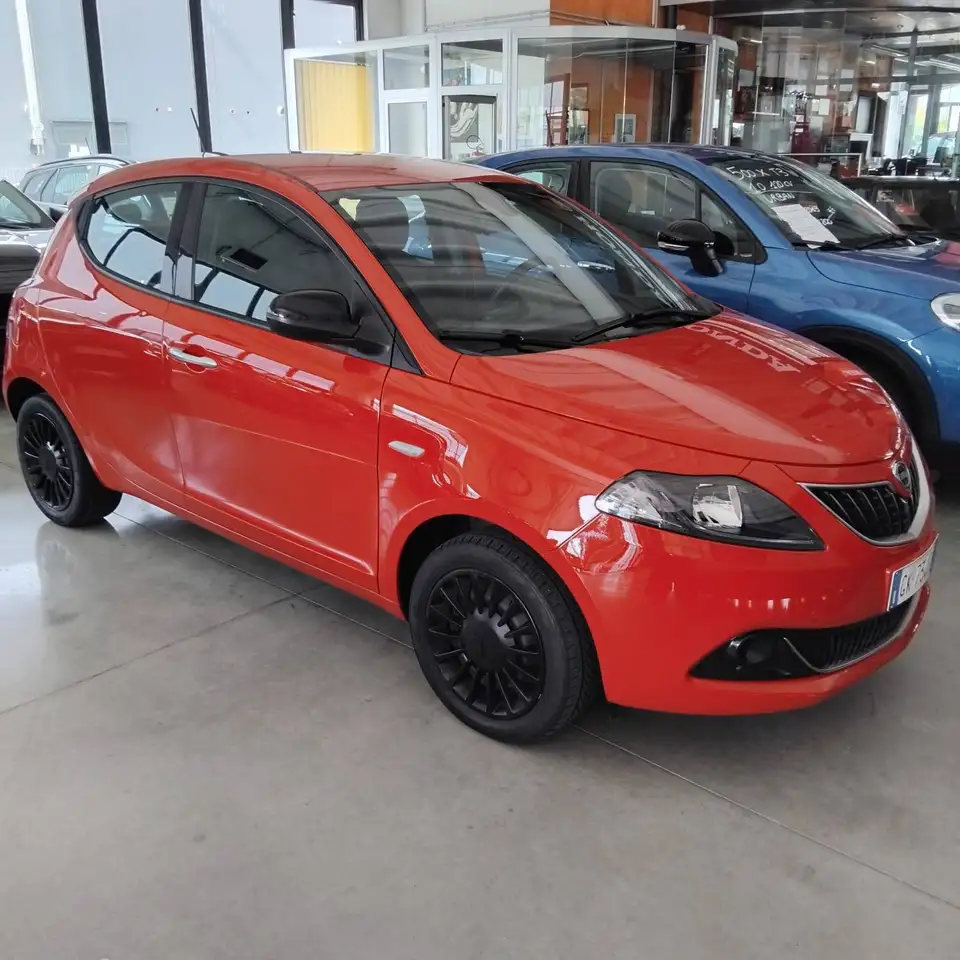 Lancia Ypsilon 2022