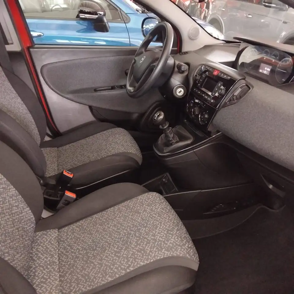 Lancia Ypsilon 2022