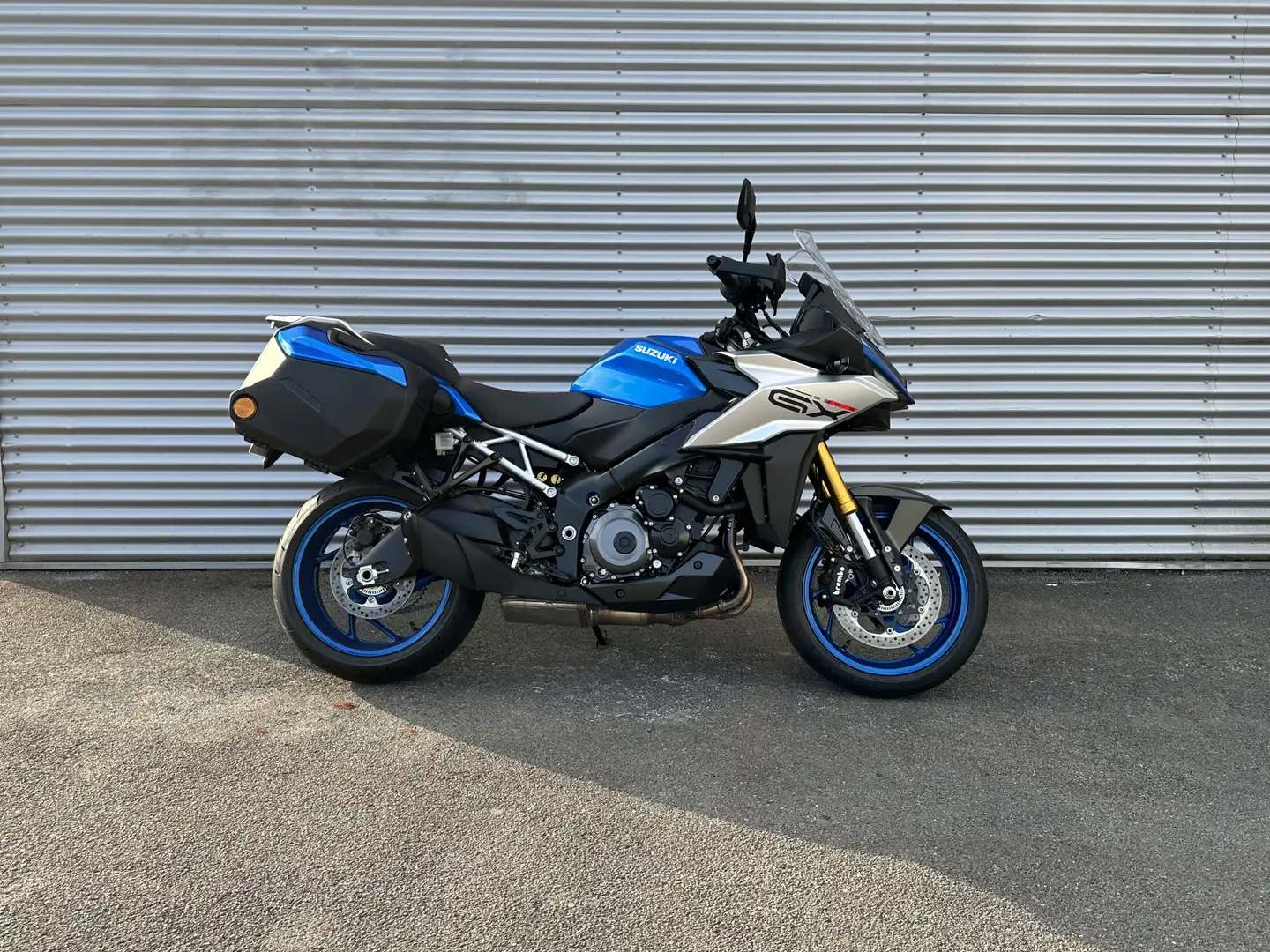 Suzuki GSX-S 1000GX Modrá - 1