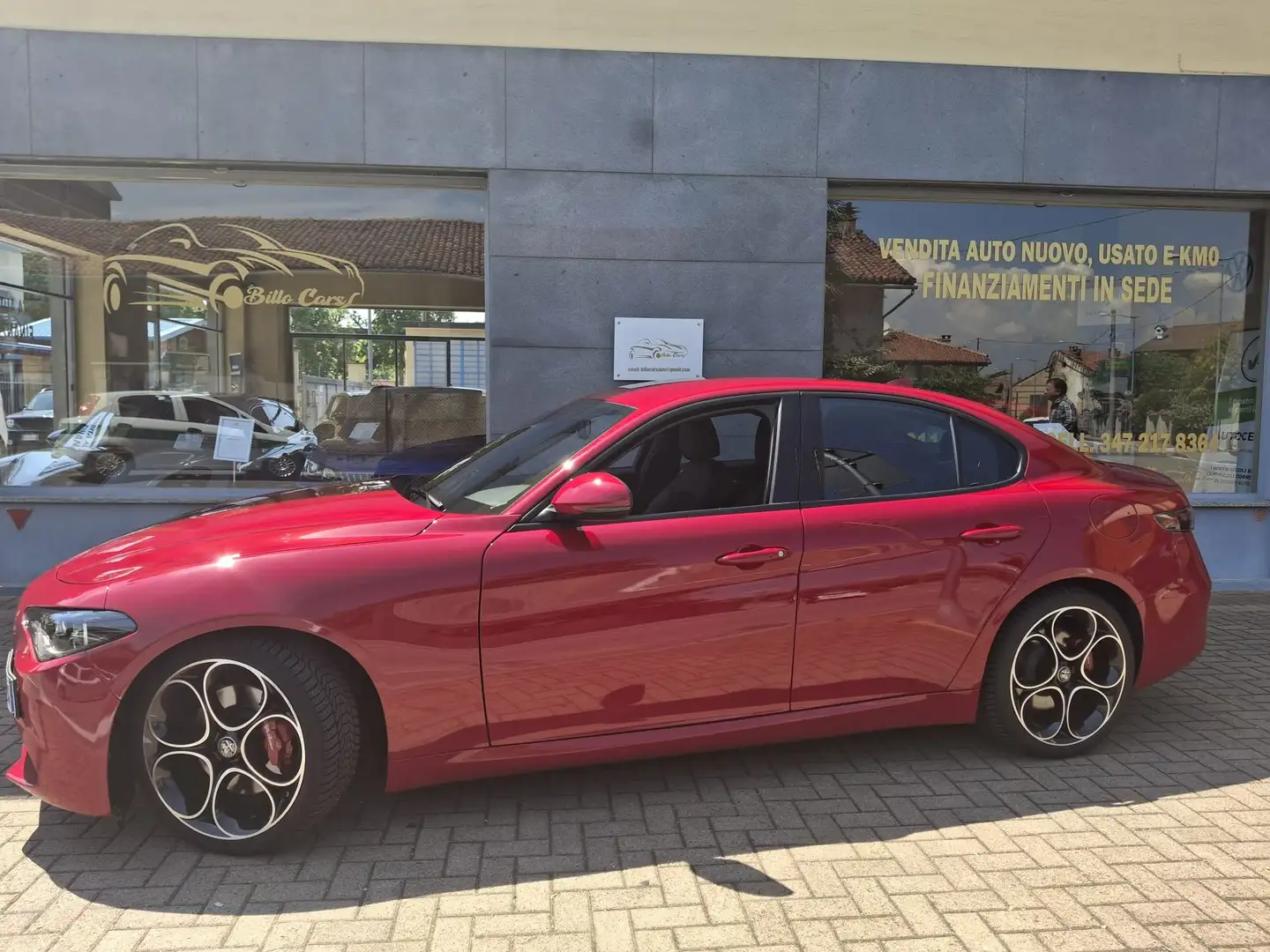 Alfa Romeo Giulia Giulia 2.2 t Sprint 160cv auto Rouge - 2