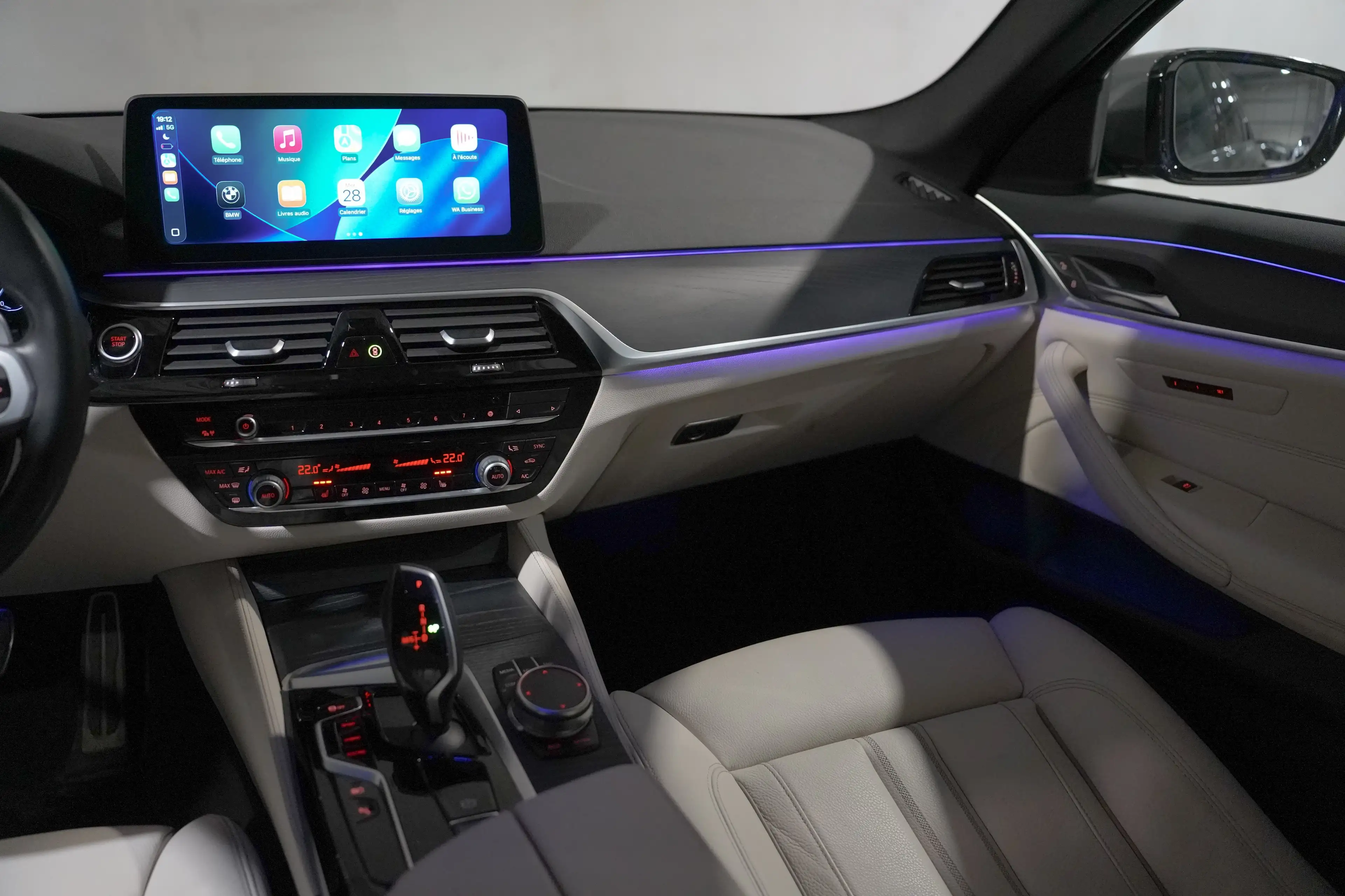 BMW 545 e✖ PACK M | APPLE CARPLAY | LED | CUIR | TVA ✔ — photo 9