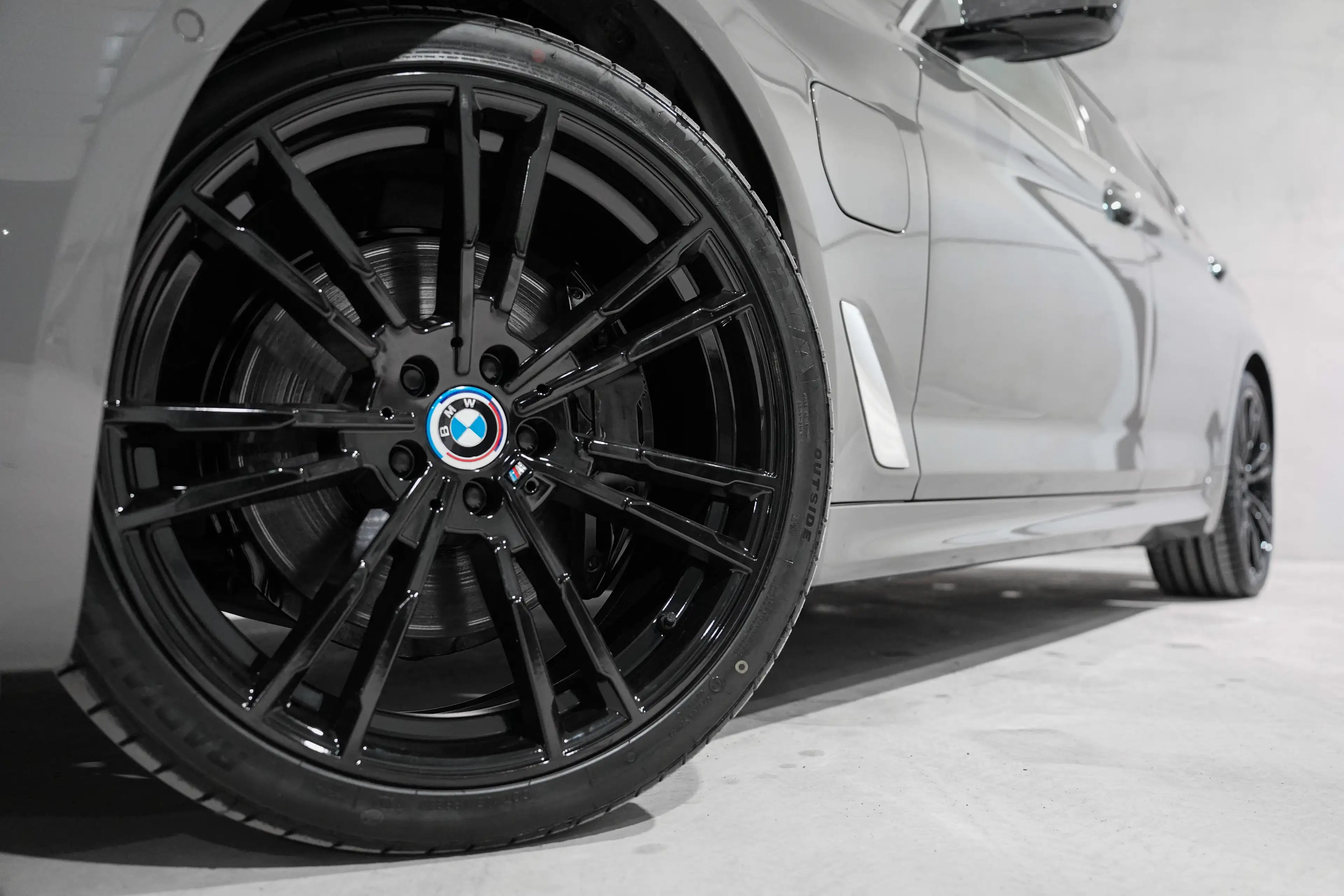 BMW 545 e✖ PACK M | APPLE CARPLAY | LED | CUIR | TVA ✔ — photo 12