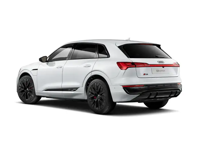 Audi Q8 E-Tron view 4