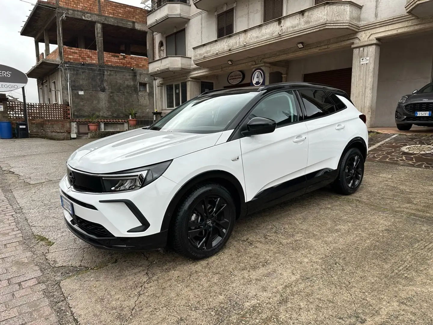 Opel Grandland Grandland 1.5d 130cv  AT8 GS Line Blanc - 1