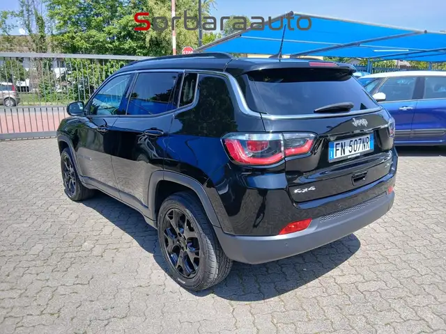 Jeep Compass view 3
