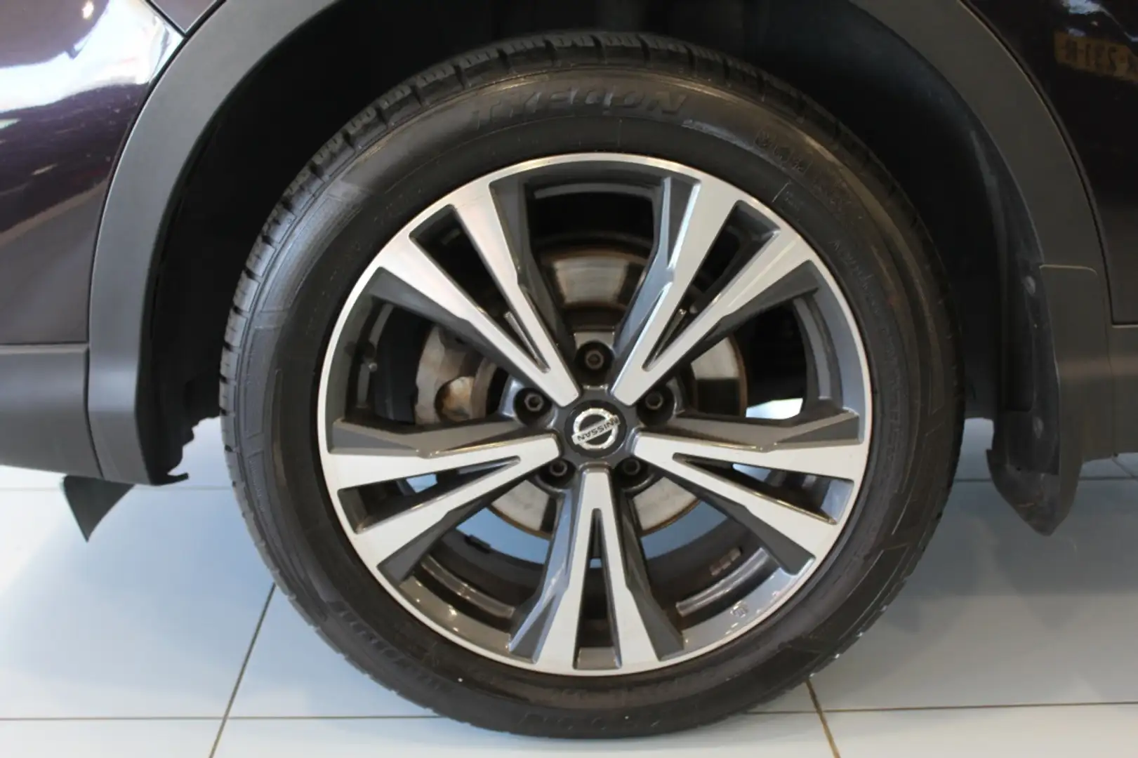 Nissan Qashqai 1.2 N-Connecta Aut./Pano/All season/Pdc Paars - 2