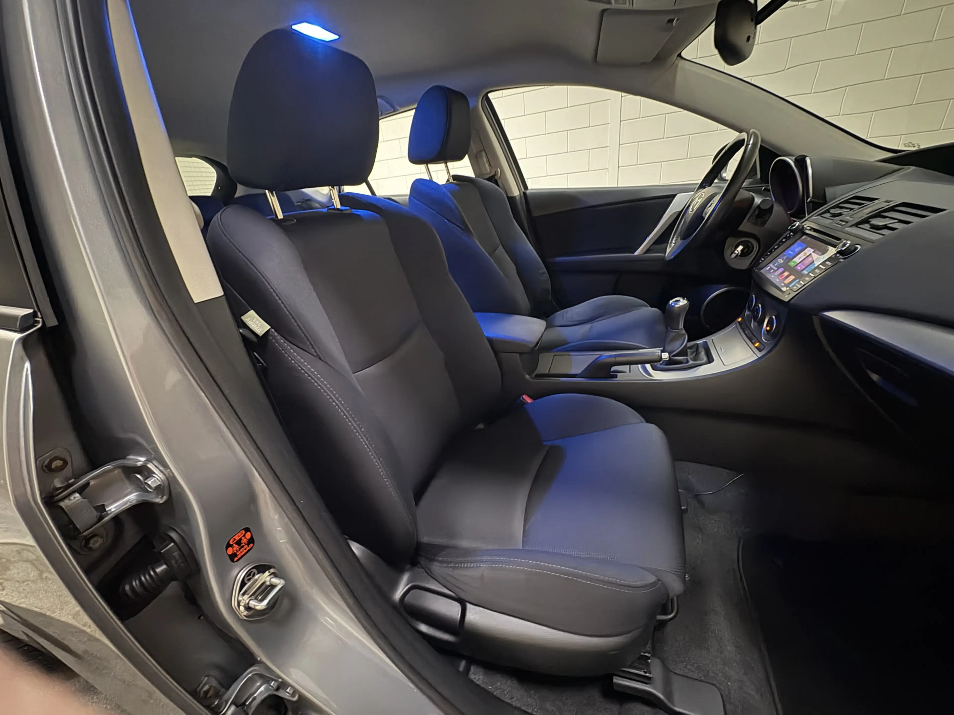 Mazda 3 1.6 GT-M Line, 18 inch, Airco, Cruise, Trekhaak, B — photo 14