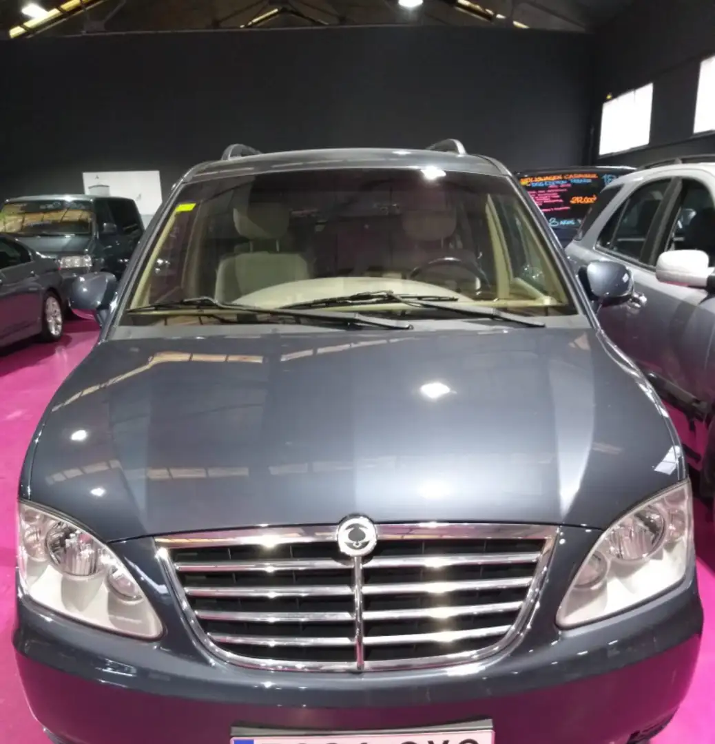 SsangYong Rodius 270 Xdi Limited AWD - 2