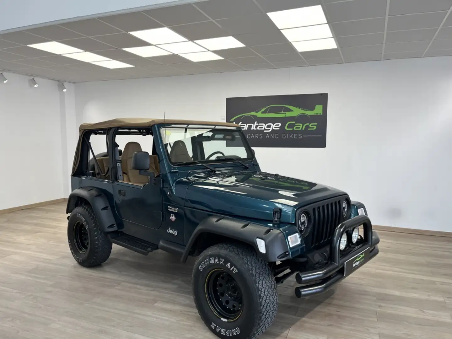 Jeep Wrangler 4.0 Sport Techo Lona Verde - 2