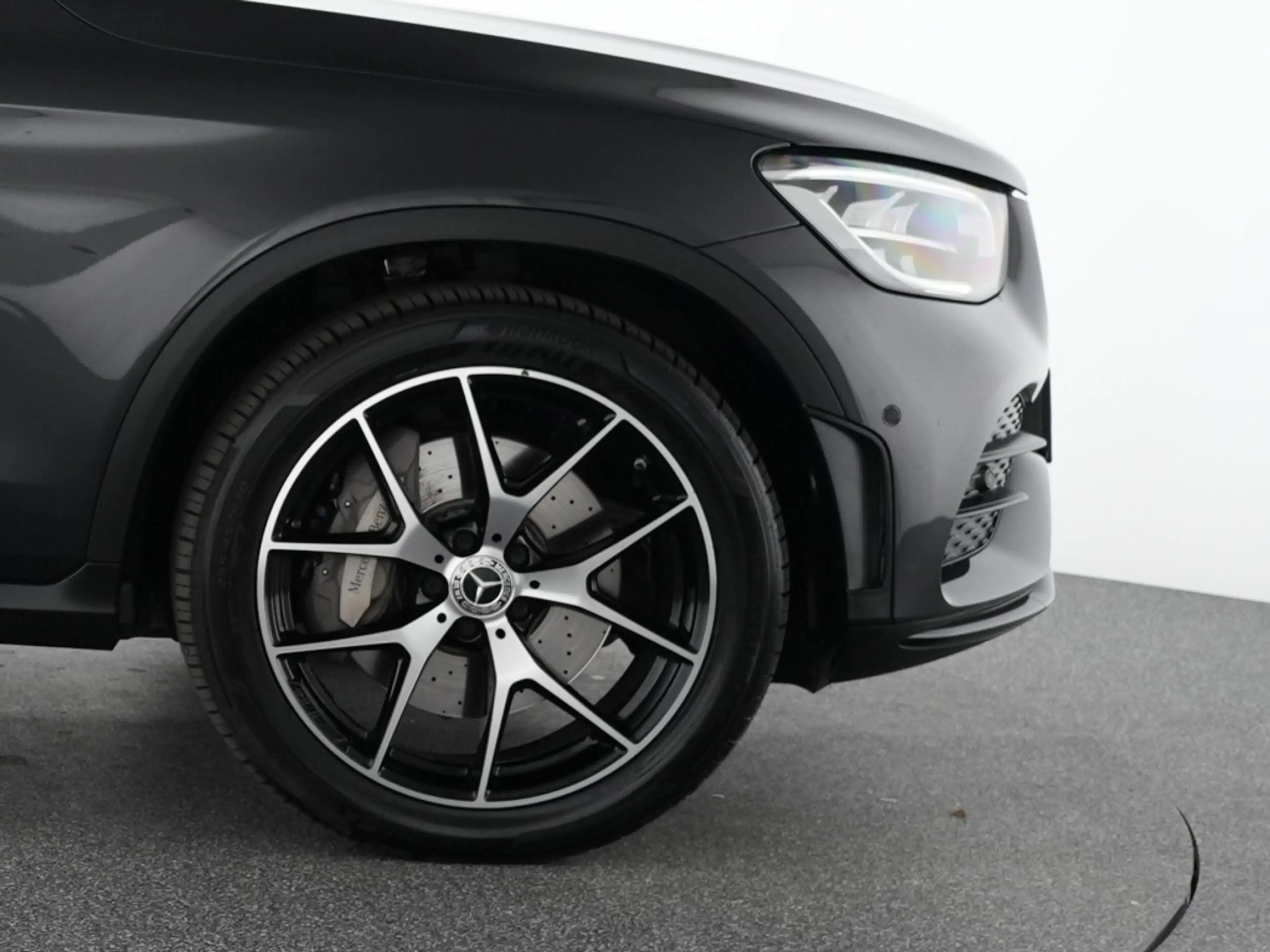 Mercedes-Benz GLC 400 d 4M Coupé AMG Night AHK 20" AMG LED 360° — photo 6
