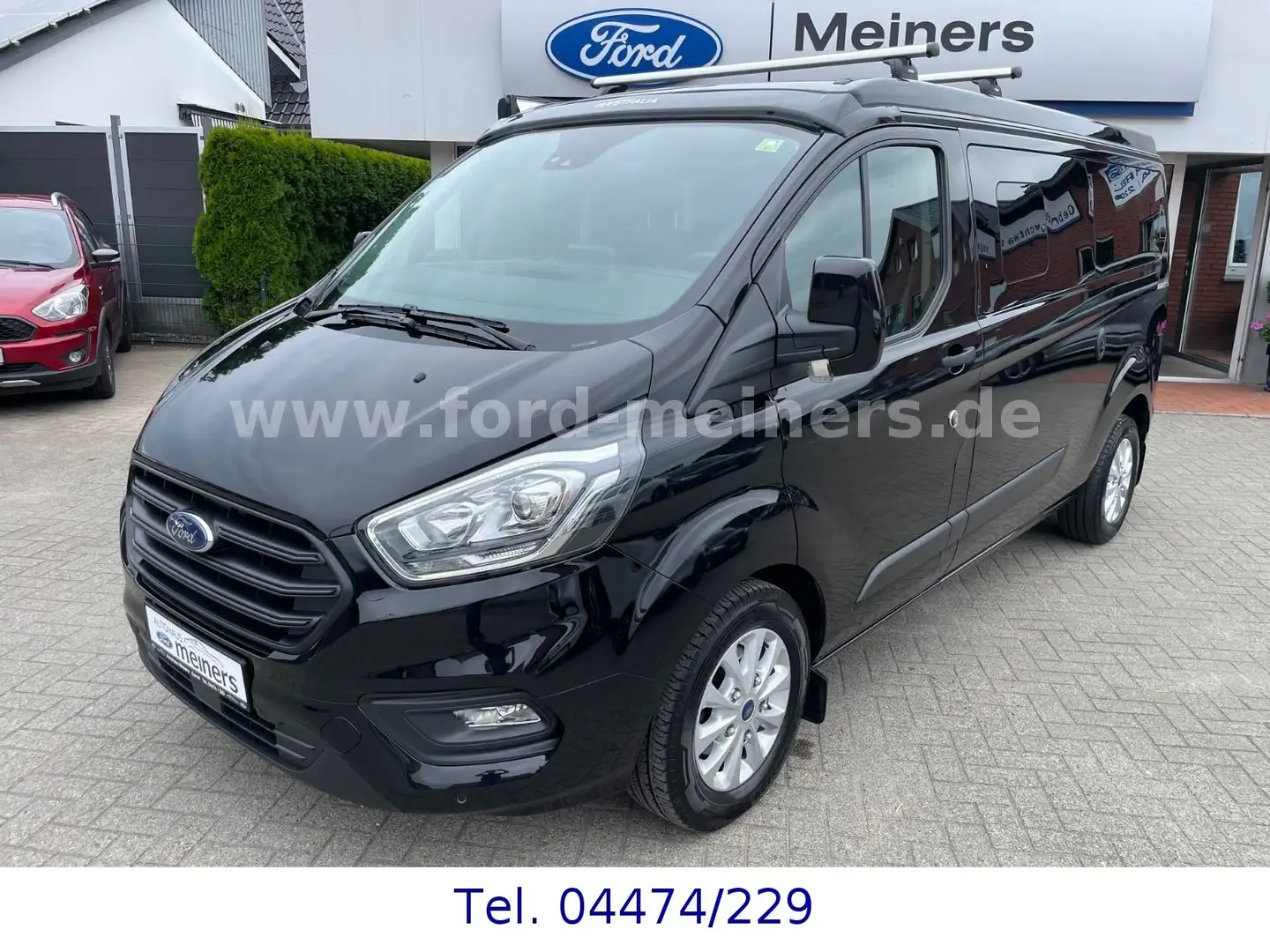 Ford Transit Nugget Plus *1.Hand +Markise +AHK* Zwart - 1