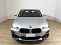 BMW X2 sDrive 18d Business Aut. Silber - thumbnail 2