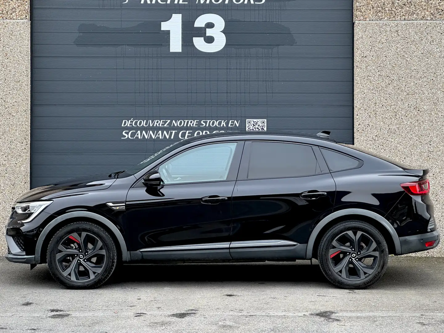 Renault Arkana 1.6 E-Tech Hybrid R.S Line / Caméra 360° Schwarz - 2