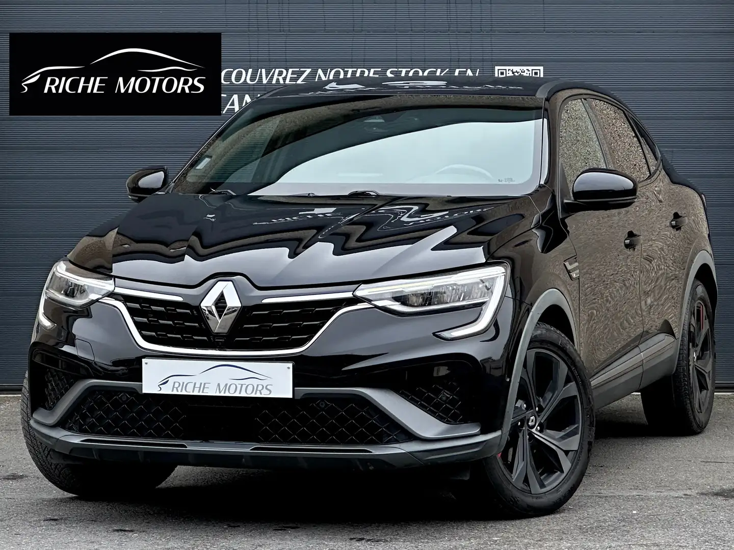 Renault Arkana 1.6 E-Tech Hybrid R.S Line / Caméra 360° Schwarz - 1