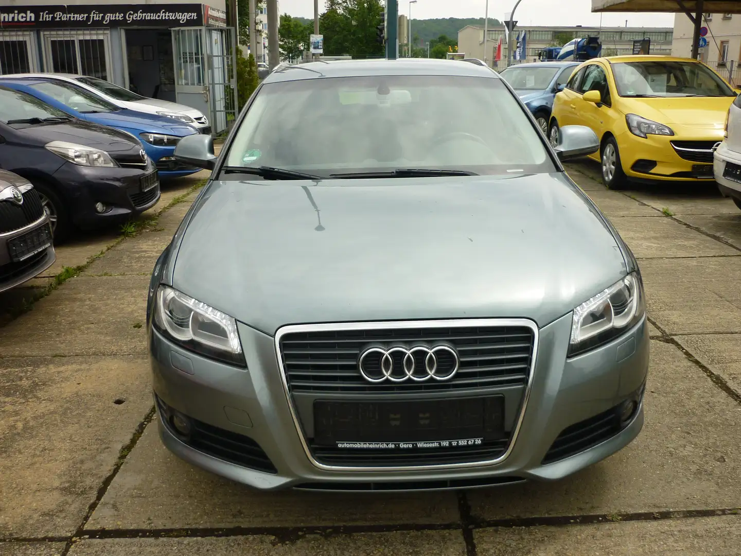 Audi A3 1.4 TFSI Ambiente Automatik! PDC! Tempomat! Grau - 2