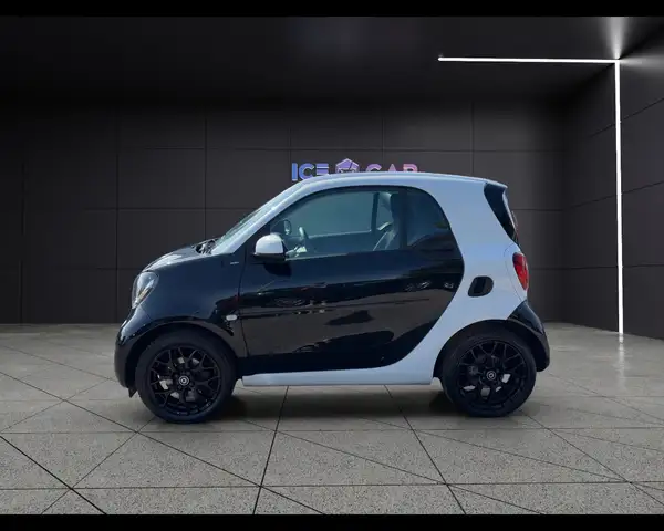 smart Fortwo view 8