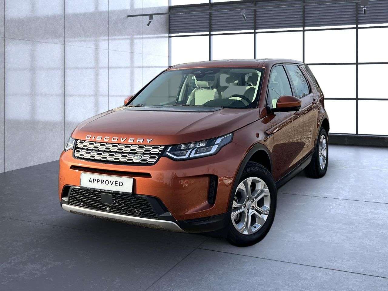 Second hand Land Rover Discovery 