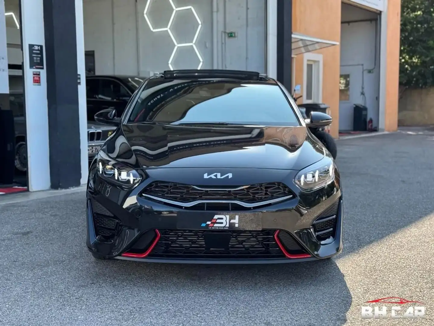 Kia ProCeed / pro_cee'd gt shooting brake 1.6 t-gdi 205cv dct bva - 2