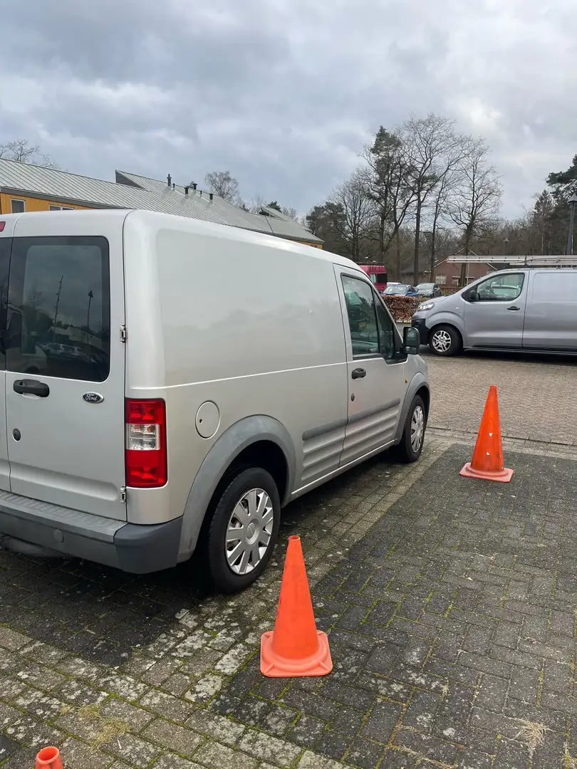 Ford Transit Connect 1.8 tdci Gris - 1