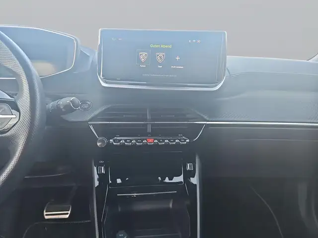 Peugeot 2008 view 12