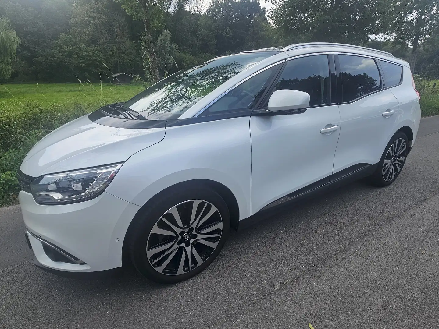 Renault Grand Scenic Grand Scenic ENER. TCe 130 INITIALE PARIS Blanco - 1