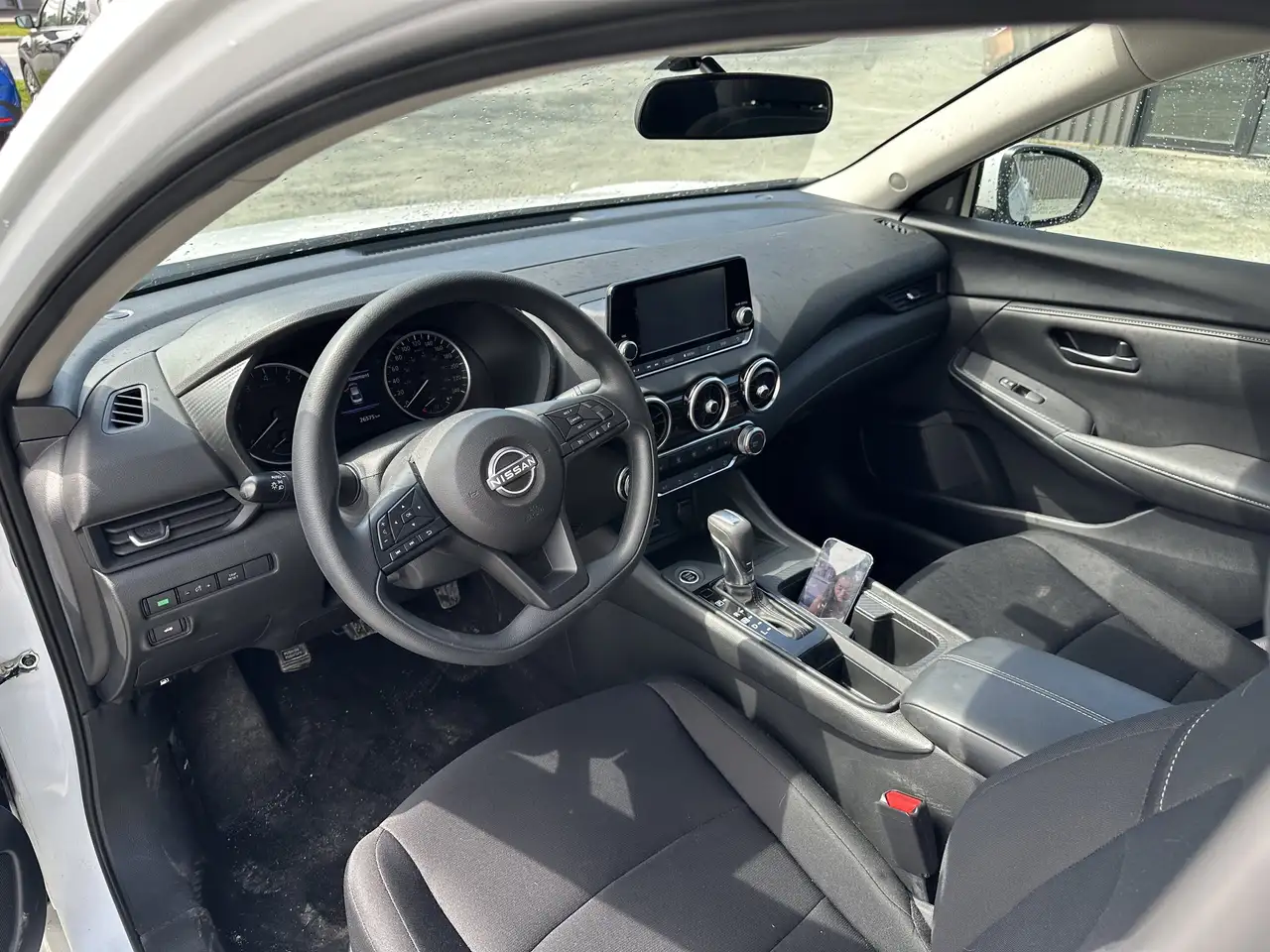 Nissan Sentra снимка Nissan Sentra