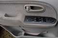 Hyundai Trajet 2.0 CRDi GLS 2. Hand Automatik 7 Sitze AHK Klima Gümüş rengi - thumbnail 8