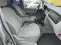 Hyundai Trajet 2.0 CRDi GLS 2. Hand Automatik 7 Sitze AHK Klima Срібний - thumbnail 2