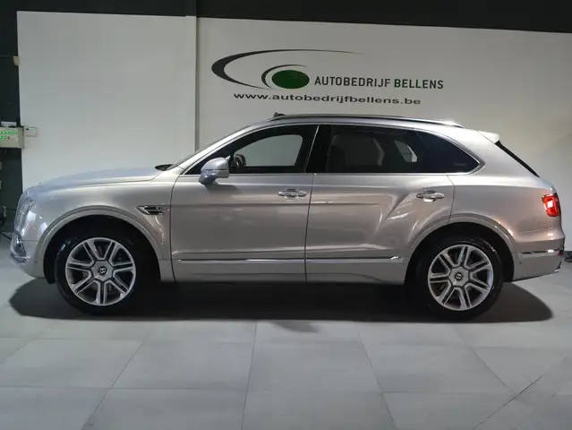 Bentley Bentayga Bentayga 4.0 TDi V8 PANO/HEAD-UP/MASSAGE/DISTR.