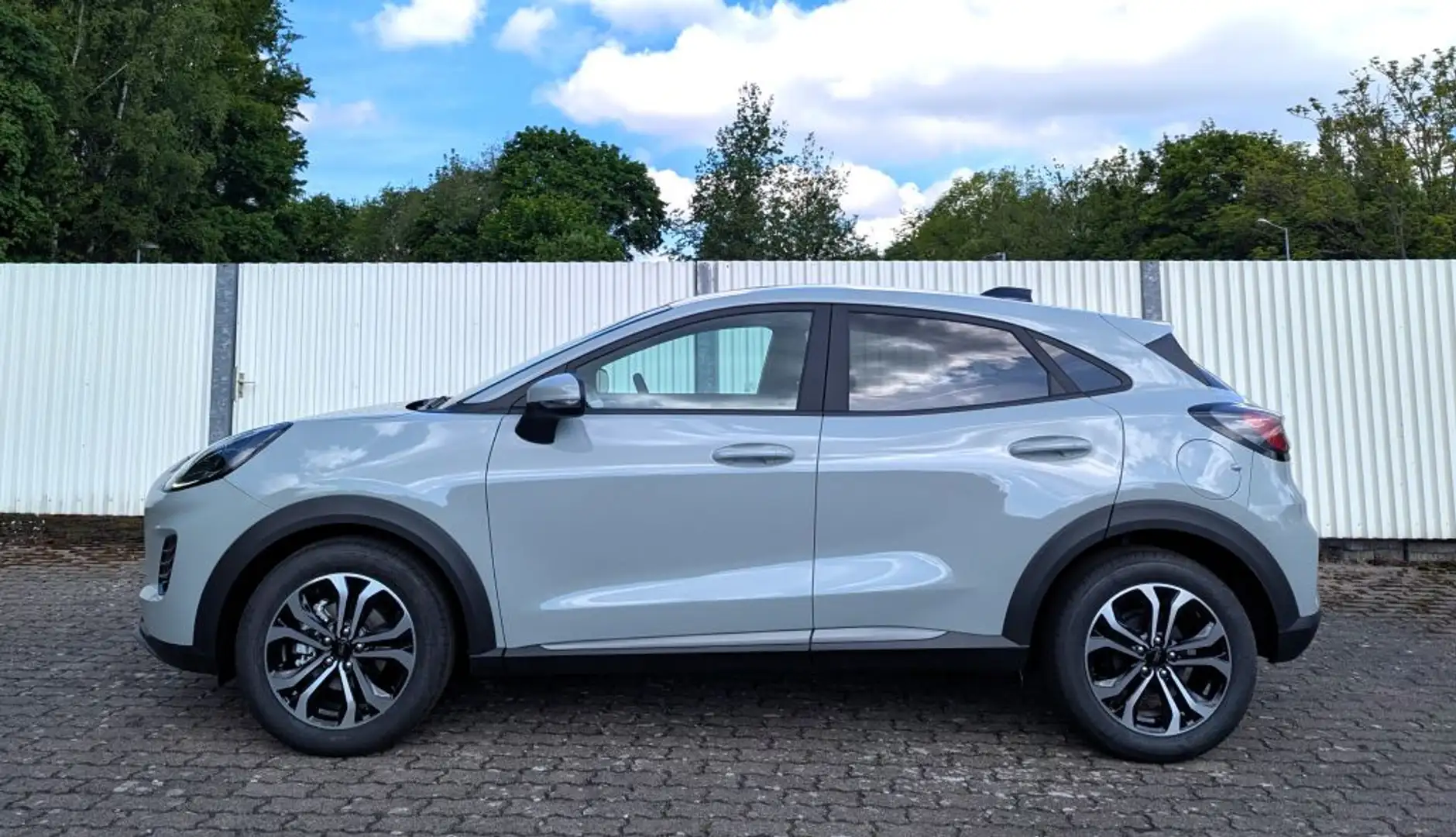 Ford Puma 1.0 EcoBoost Hybrid TITANIUM (J2K) Gris - 2