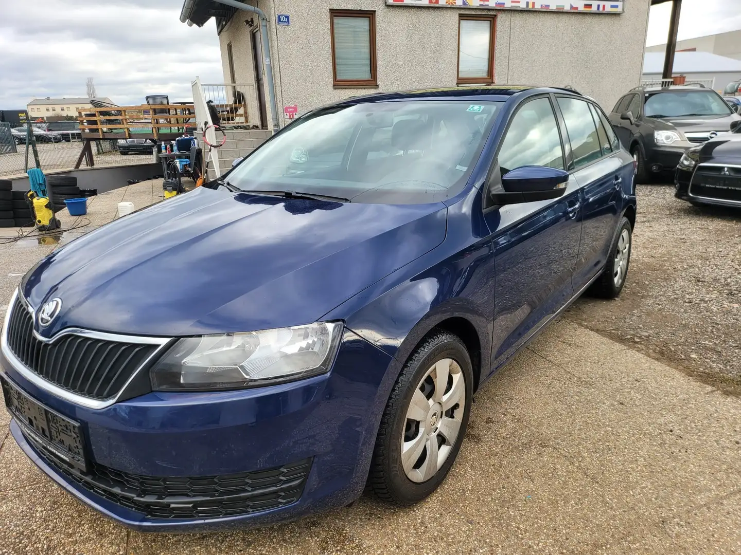 Skoda Rapid/Spaceback Rapid 1,2 TSI Sport    pickel neue 1/2026+4 Monate Modrá - 2