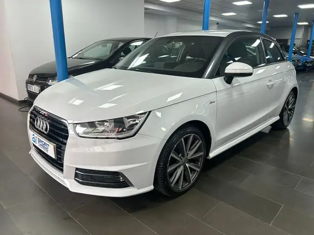 Audi A1 1.0 TFSI Attraction S tronic