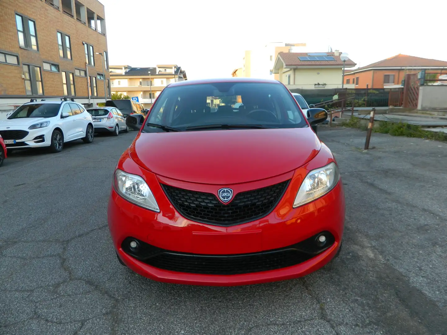 Lancia Ypsilon 1.0 FireFly 70CV HYBRID GOLD E6D - UNIPRO TAGLIAND Rosso - 2