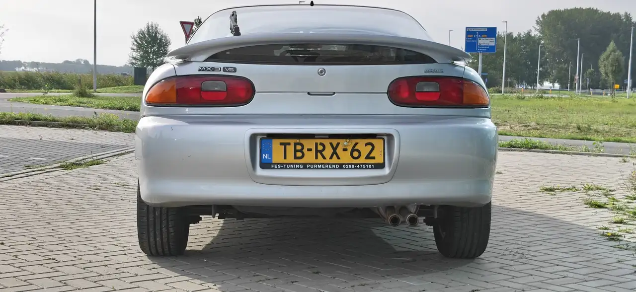 Mazda MX-3 V6, foto 5