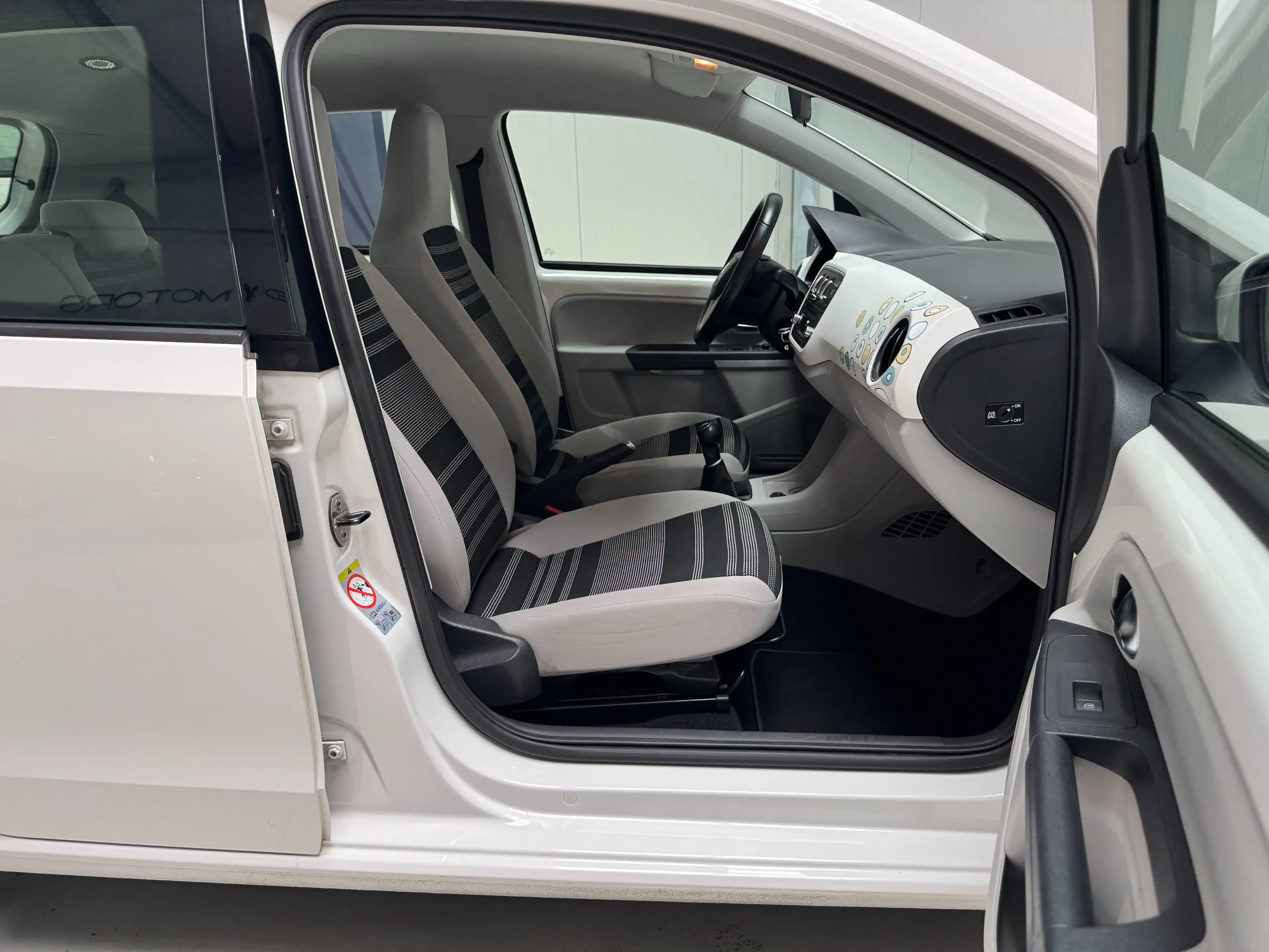 SEAT Mii Style Salsa Klima Sitzhzg Bluetooth TÜV und Service neu — photo 13