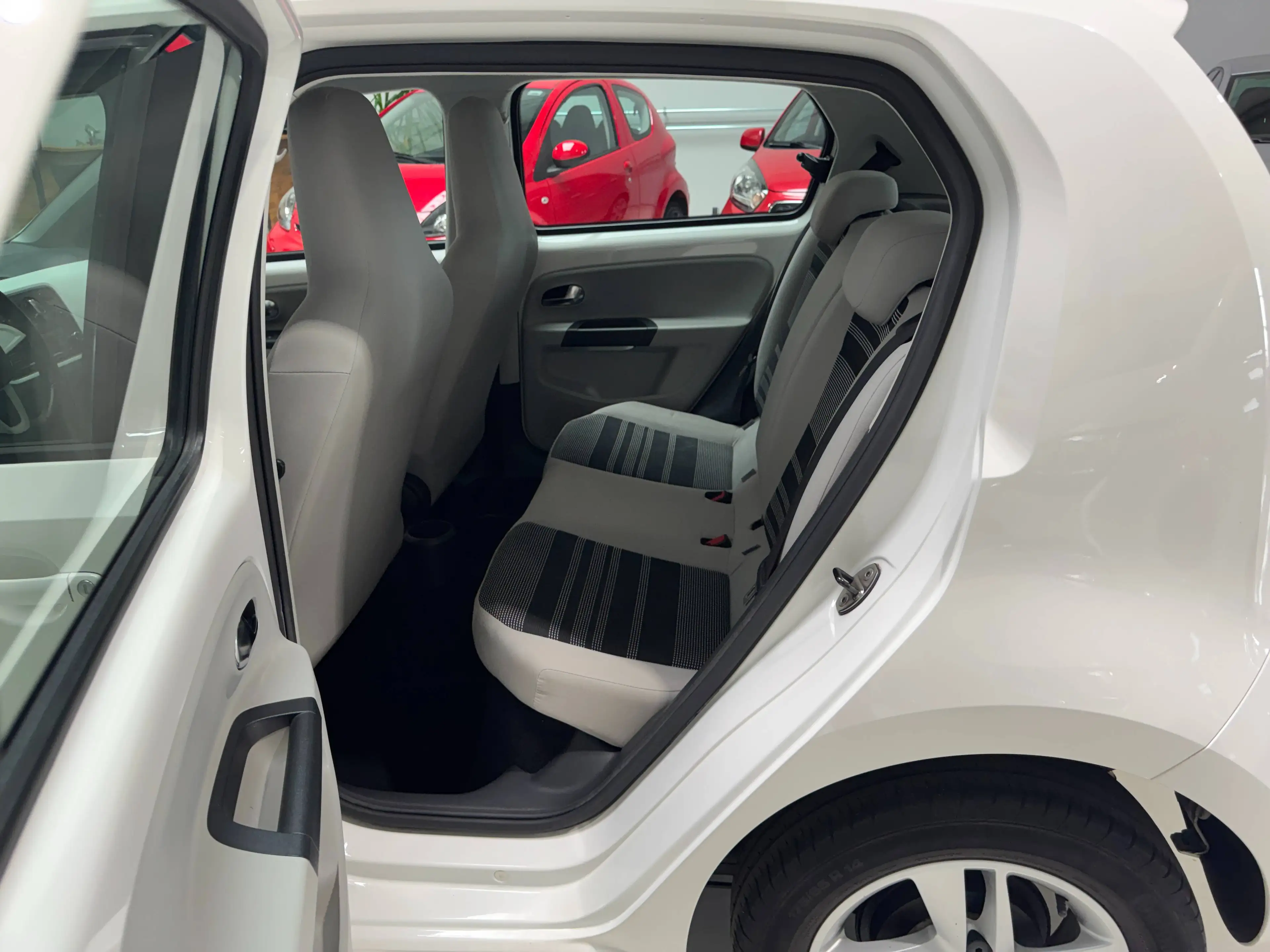 SEAT Mii Style Salsa Klima Sitzhzg Bluetooth TÜV und Service neu — photo 11