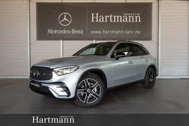Mercedes-Benz GLC 450 d 4M AMG Night Fahrassistenz AHK Memory AMG Line Pano. Dach/Distronic/KeylessGo/Styling/Autom./Klima/LED/Park Assist.