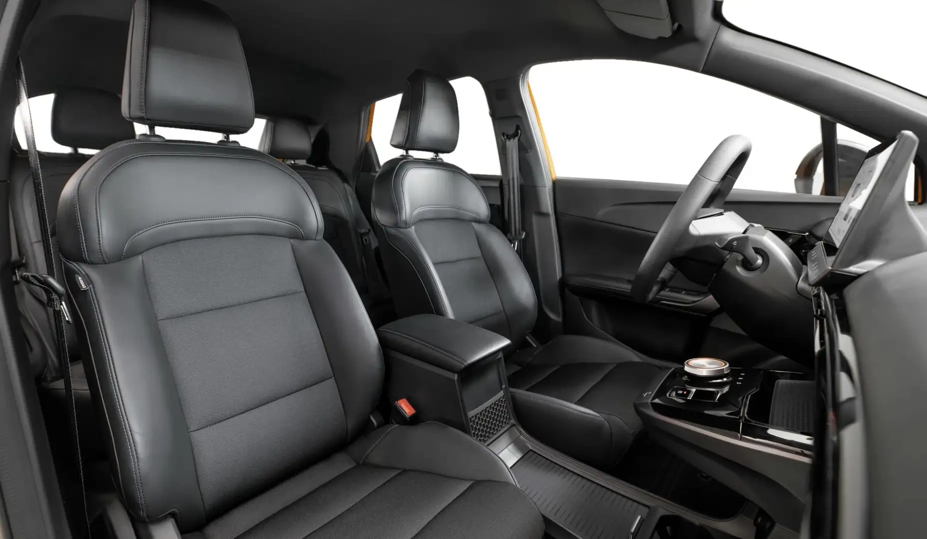MG MG4 Luxury Standard Range  360 NAVI KLIMA SITZH nur... Zilver - 2
