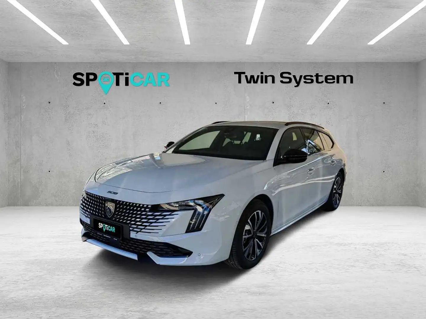 Peugeot 508 2ª serie BlueHDi 130 Stop&Start EAT8 SW Allure White - 1