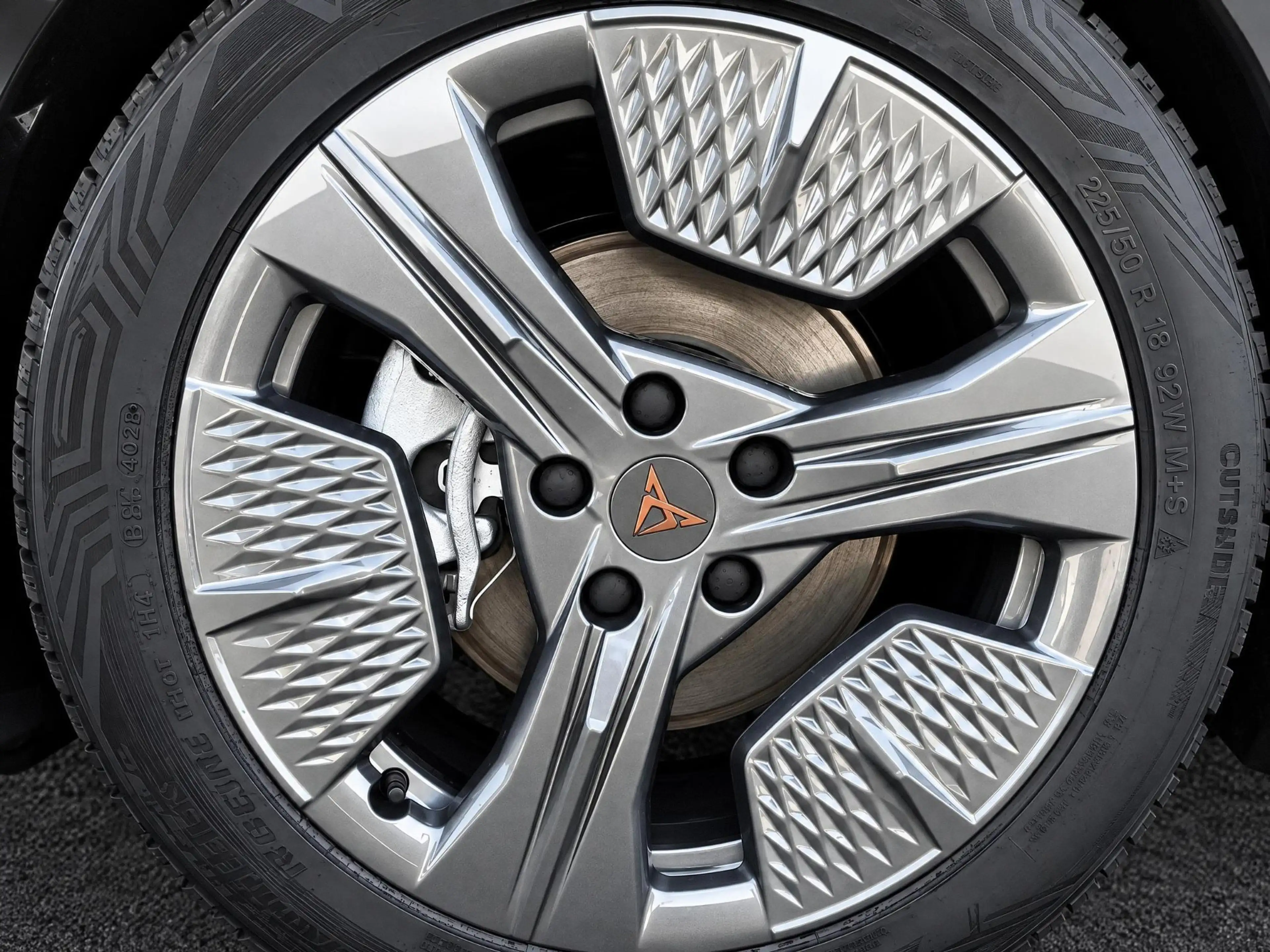 CUPRA Raval Business First Edition 56 kWh 211 PK l Stoel & stu — photo 6