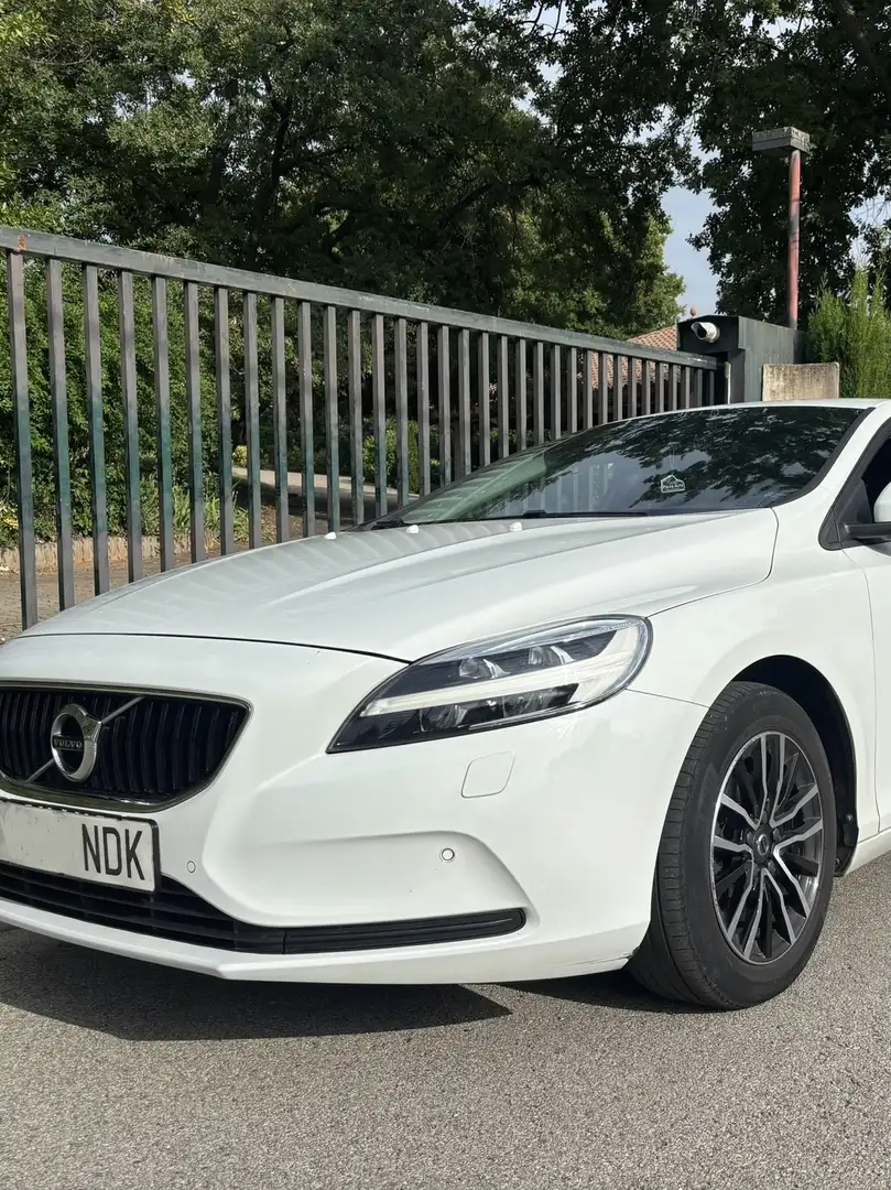 Volvo V40 D2 Inscription 120cv - 2