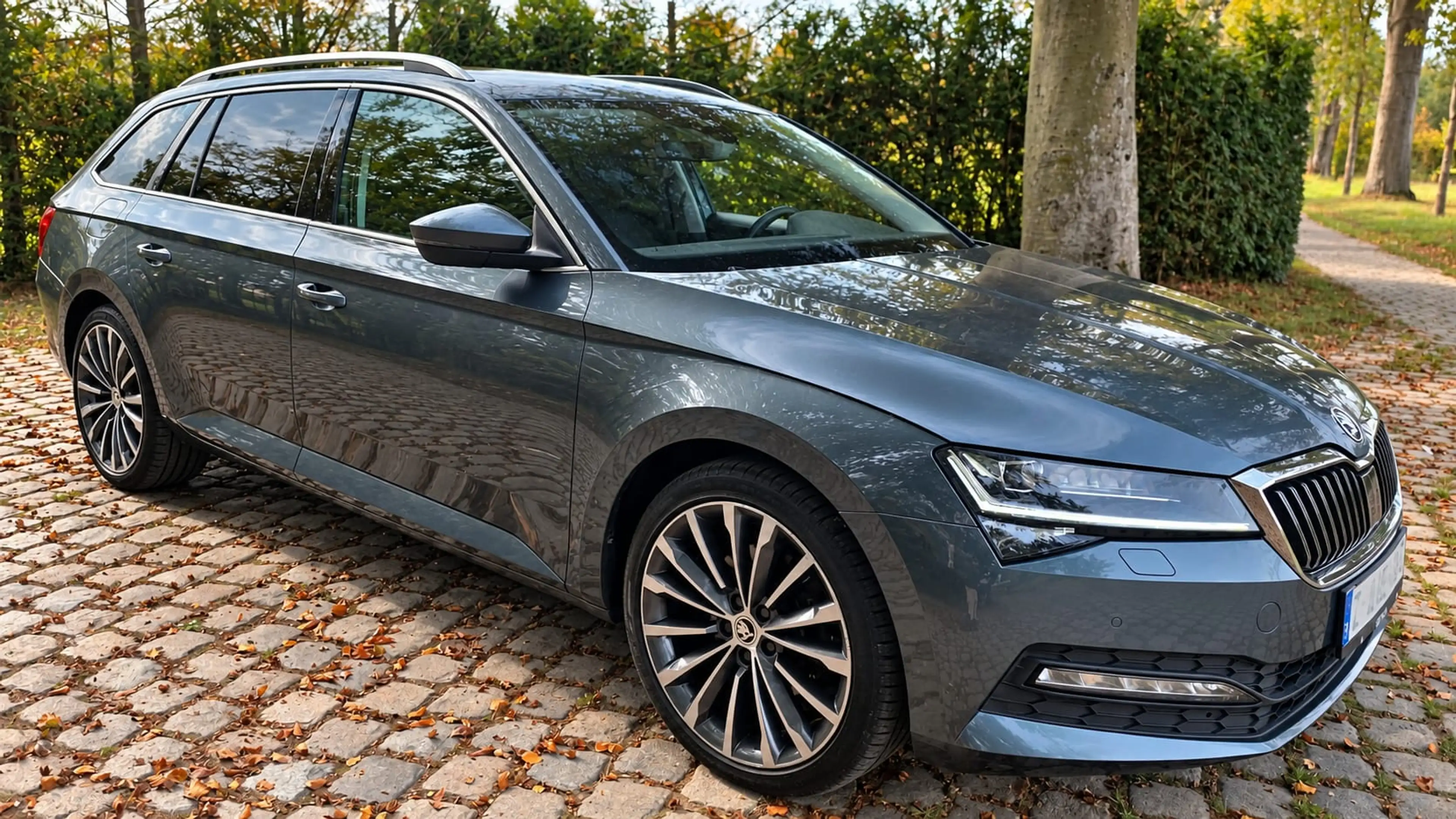 Skoda Superb Superb Combi 1.5 TSI ACT L automatique DSG
