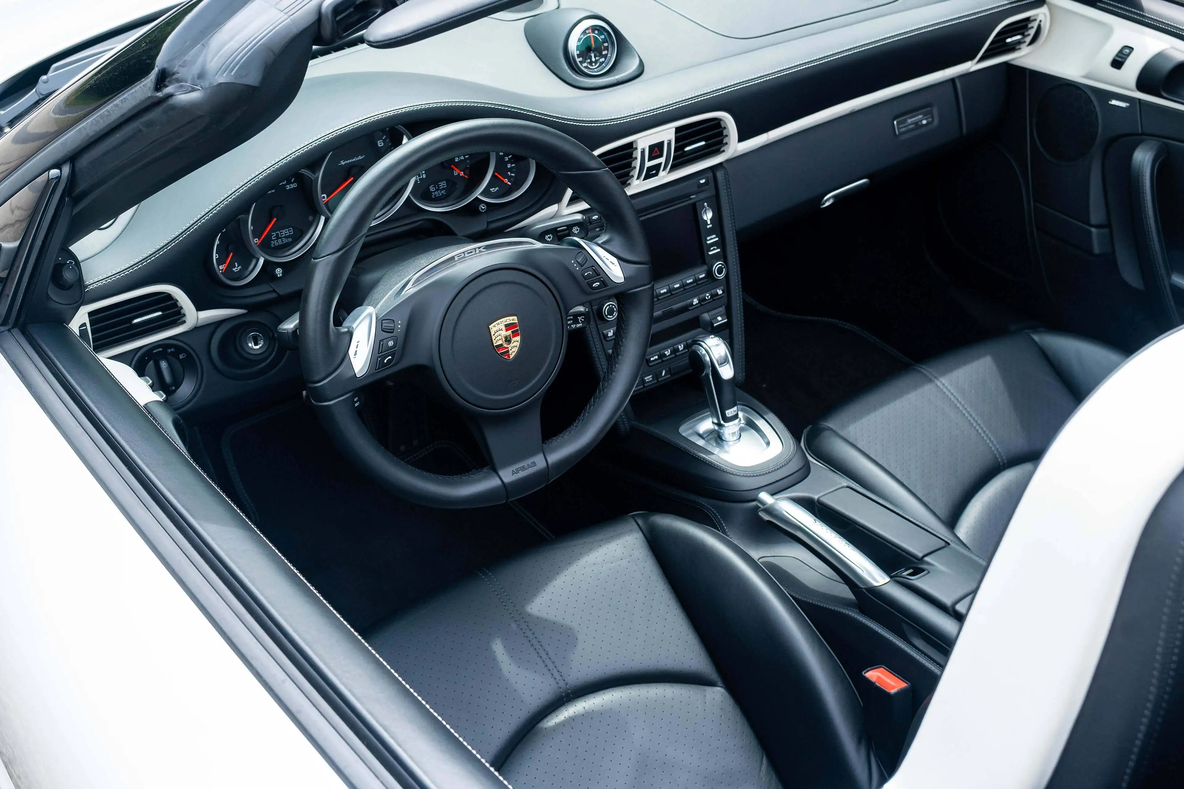 Porsche 997 997 Speedster | Number 13 of only 356 examples — photo 14