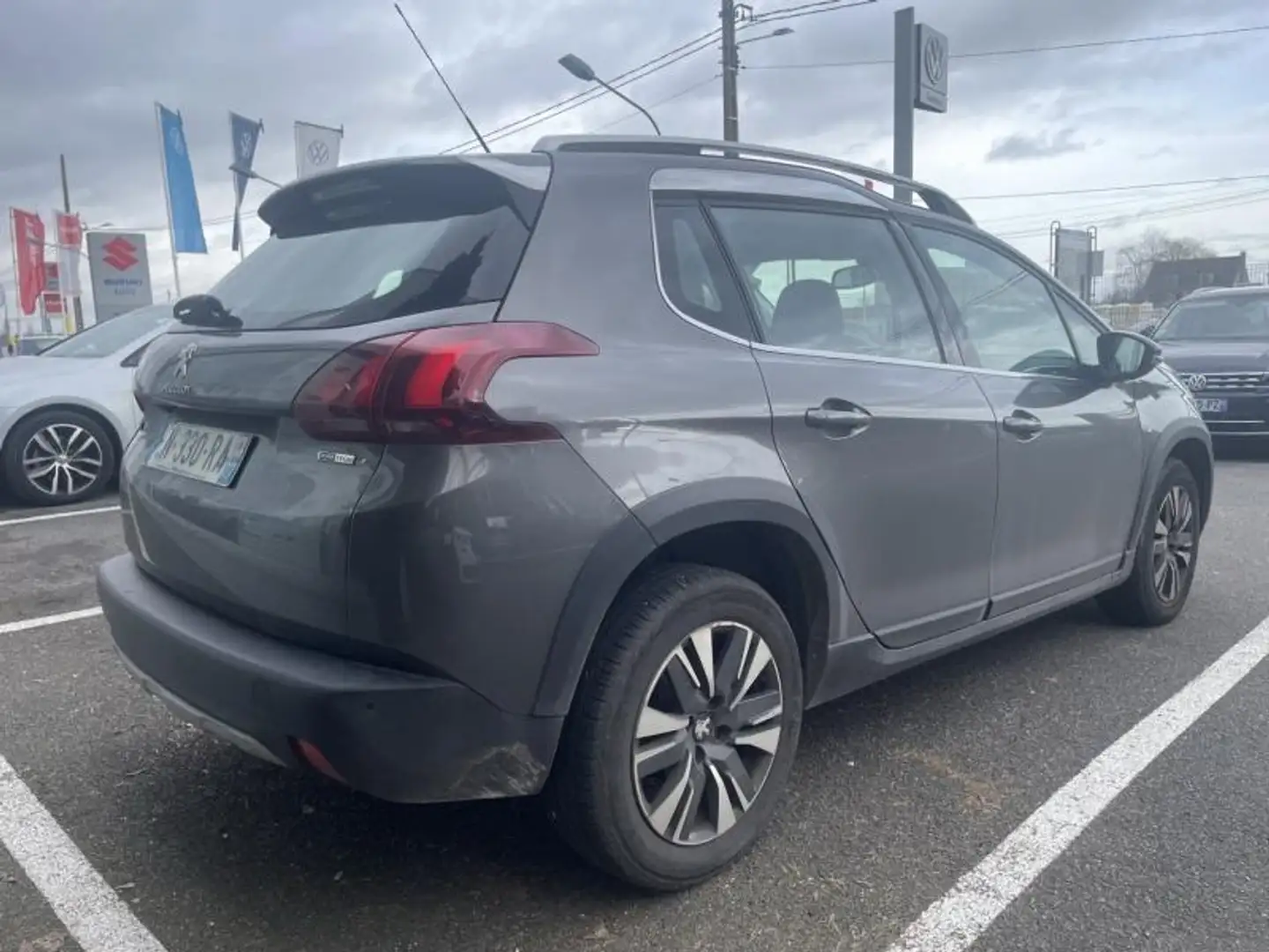 Peugeot e-2008 1.2 PureTech 82ch Allure Gris - 2