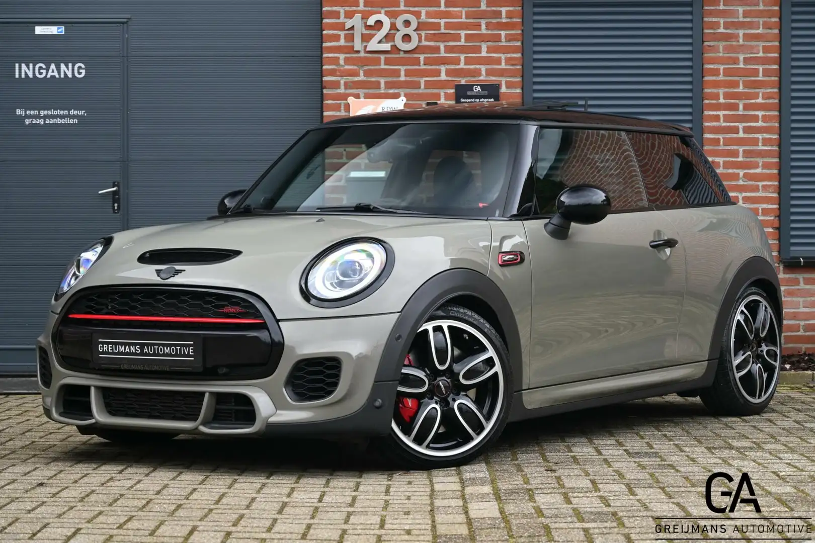 MINI John Cooper Works Mini 2.0 Works|REMUS|H&K|PANORAMADAK|SPORTSTOELEN Grijs - 1